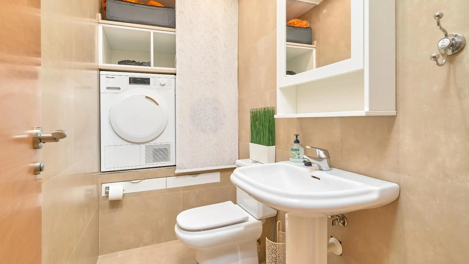 Apartament Jeanna B Nerja 0*,